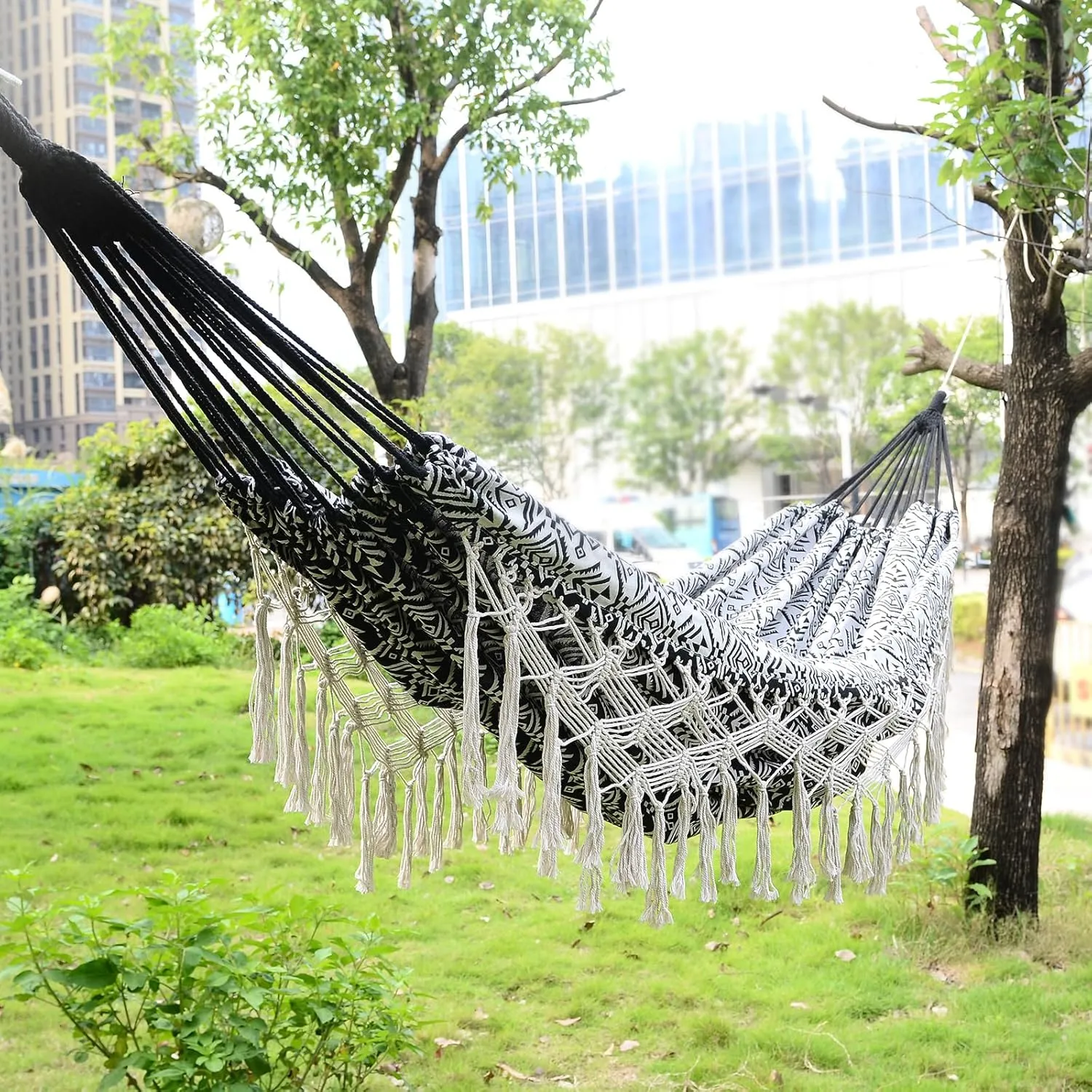Black Boho Hammock with Tassels - Outdoor Hammock for Kids, Girls & Women - Garden & Yard Decor