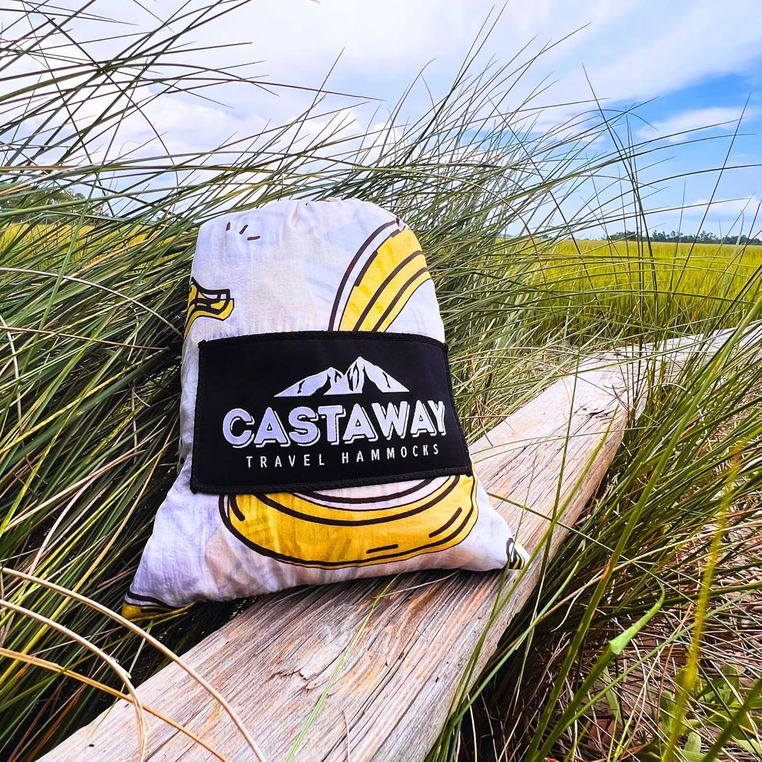 Castaway Travel Hammocks Double Banana Camping Hammock with 2 Tree Straps, Triple Stitched Durable Nylon Material, Compact Design for Backpacking, Travel, Beach, Backyard, Patio, Hiking