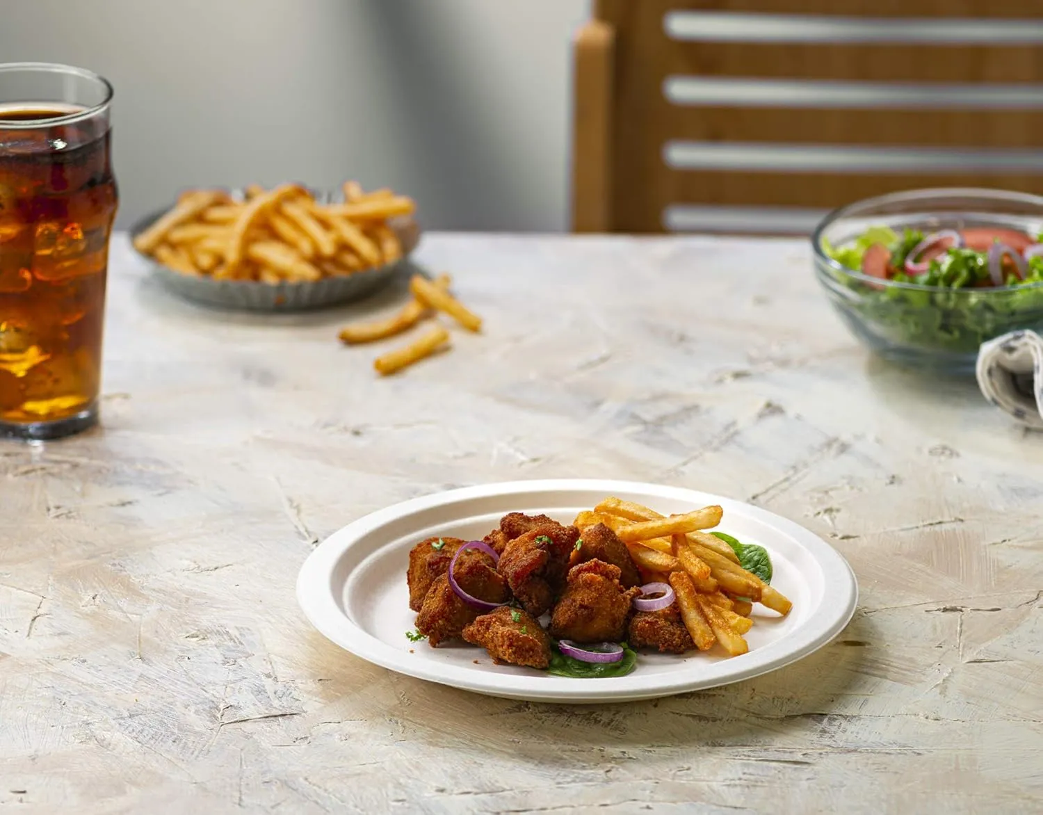 Comfy Package [9 Inch - 250 Pack Heavy-Duty White Paper Plates, 100% Compostable, Eco-Friendly - Biodegradable Disposable Plates, Sugarcane Paper Plates
