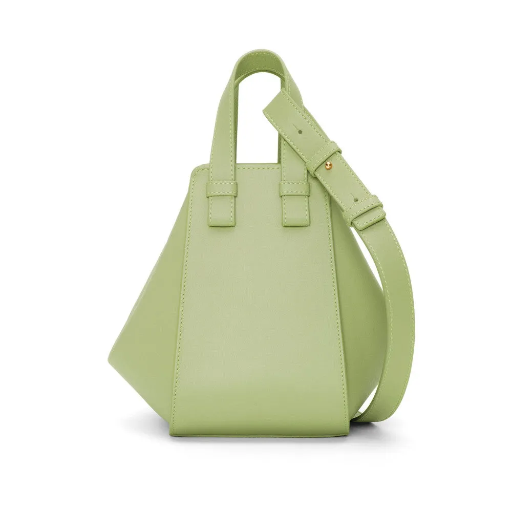 Compact Hammock bag in classic calfskin