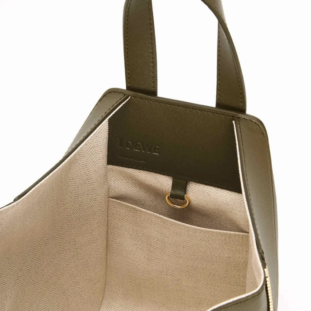 Compact Hammock bag in classic calfskin