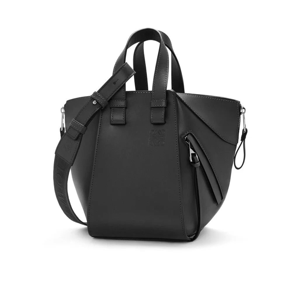 Compact Hammock bag in satin calfskin
