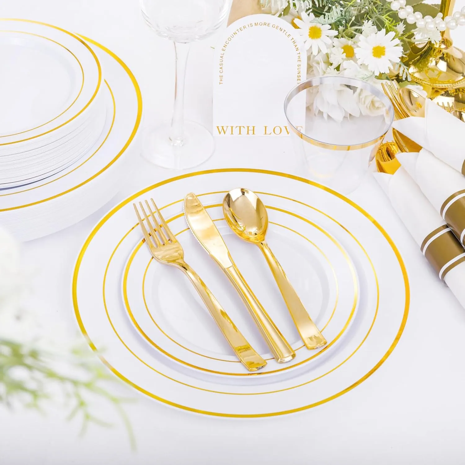 DaYammi 210PCS Gold Plastic Dinnerware Set for 30 Guests, Fancy Disposable Plates for Party, Include: 30 Dinner Plates, 30 Dessert Plates, 30 Pre Rolled Napkins with Gold Silverware, 30 Cups