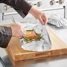 Diamond Aluminum Foil Heavy Duty 16sq ft - Diamond Aluminum Foil Heavy Duty prevents food from drying out during cooking, keeping your meals deliciously moist and flavorful  - 01090072140