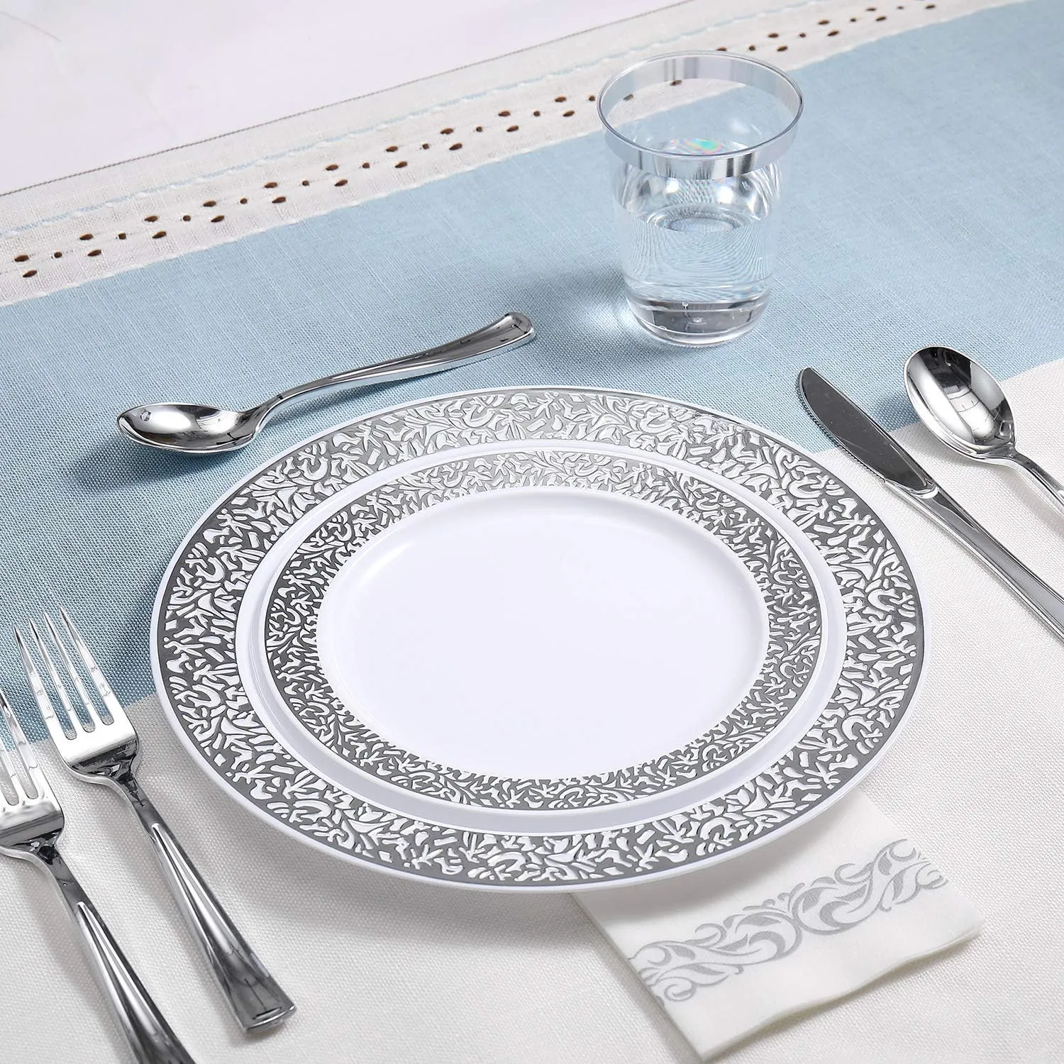 FOCUSLINE 350 Ct Silver Dinnerware Set for 50 Guests, Silver Lace Plastic Plates Disposable Heavy Duty, Including 50 Dinner & Dessert Plates, Cups, Napkins, Cutlery Set