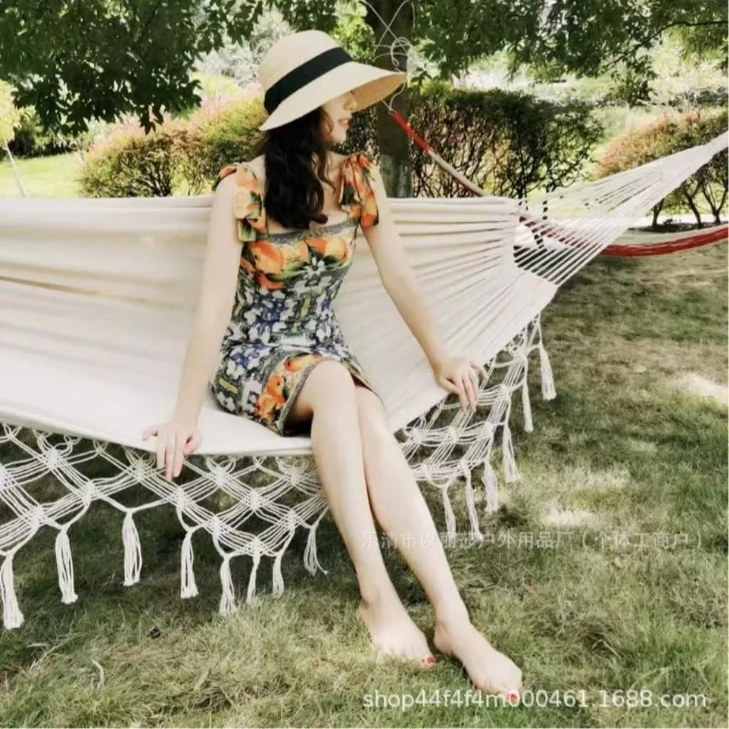 Hammock Double Double Tassel Hammock Outdoor Bohemian Style Homestay with Canvas Anti-Rollover Swing Rocking Net Bed Hammock Outdoor(White)