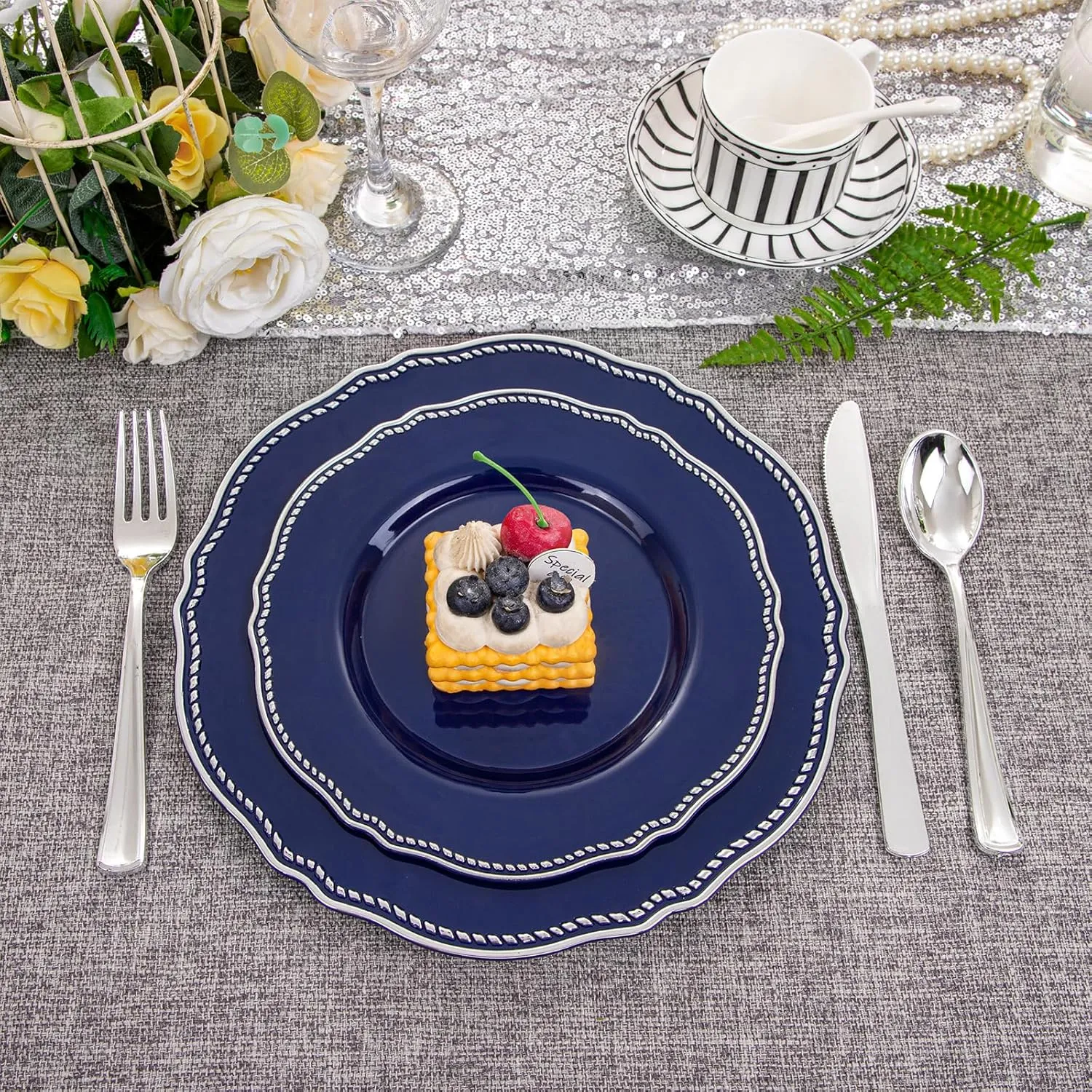 Hioasis 60pcs Blue plastic plates - Blue and Silver Disposable Plates, 10.25 inch Plastic Dinner Plates, Perfect for Wedding & Party & Holiday & Father's Day