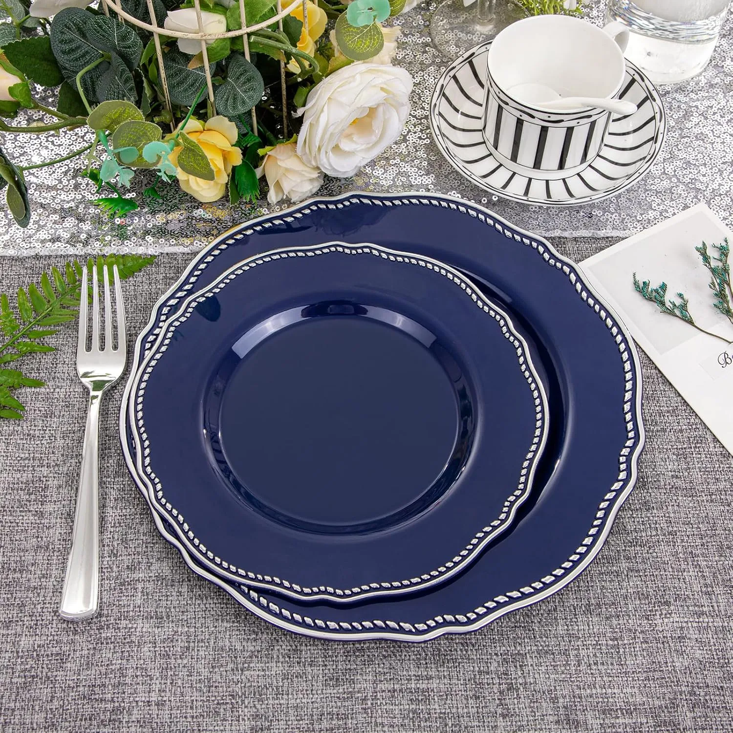 Hioasis 60pcs Blue plastic plates - Blue and Silver Disposable Plates, 10.25 inch Plastic Dinner Plates, Perfect for Wedding & Party & Holiday & Father's Day