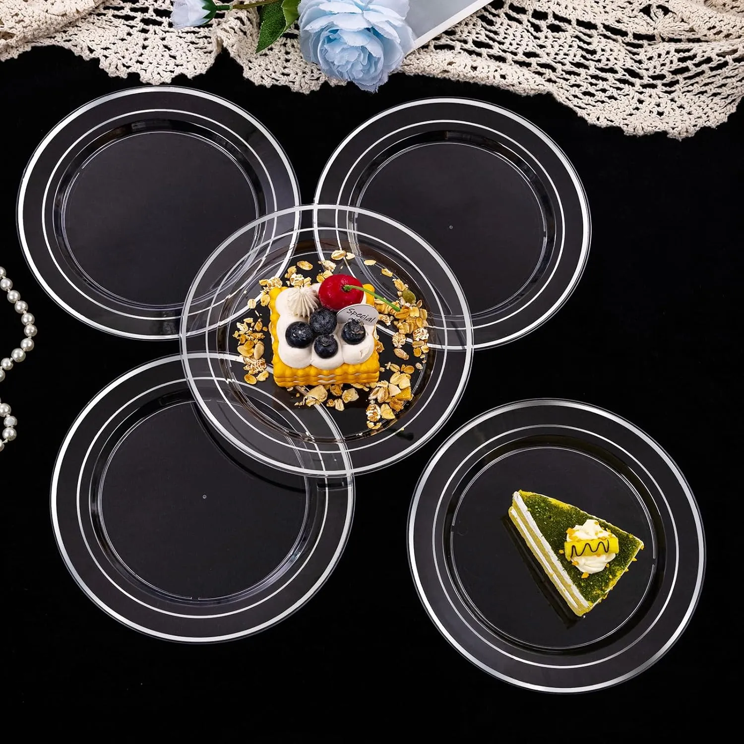 I00000 100Pcs Clear Silver Plastic Plates,Silver Rim Plates 7 Inch,Heavy Duty Premium Clear Dish for Wedding Party Supplies for Salad Dessert Cake