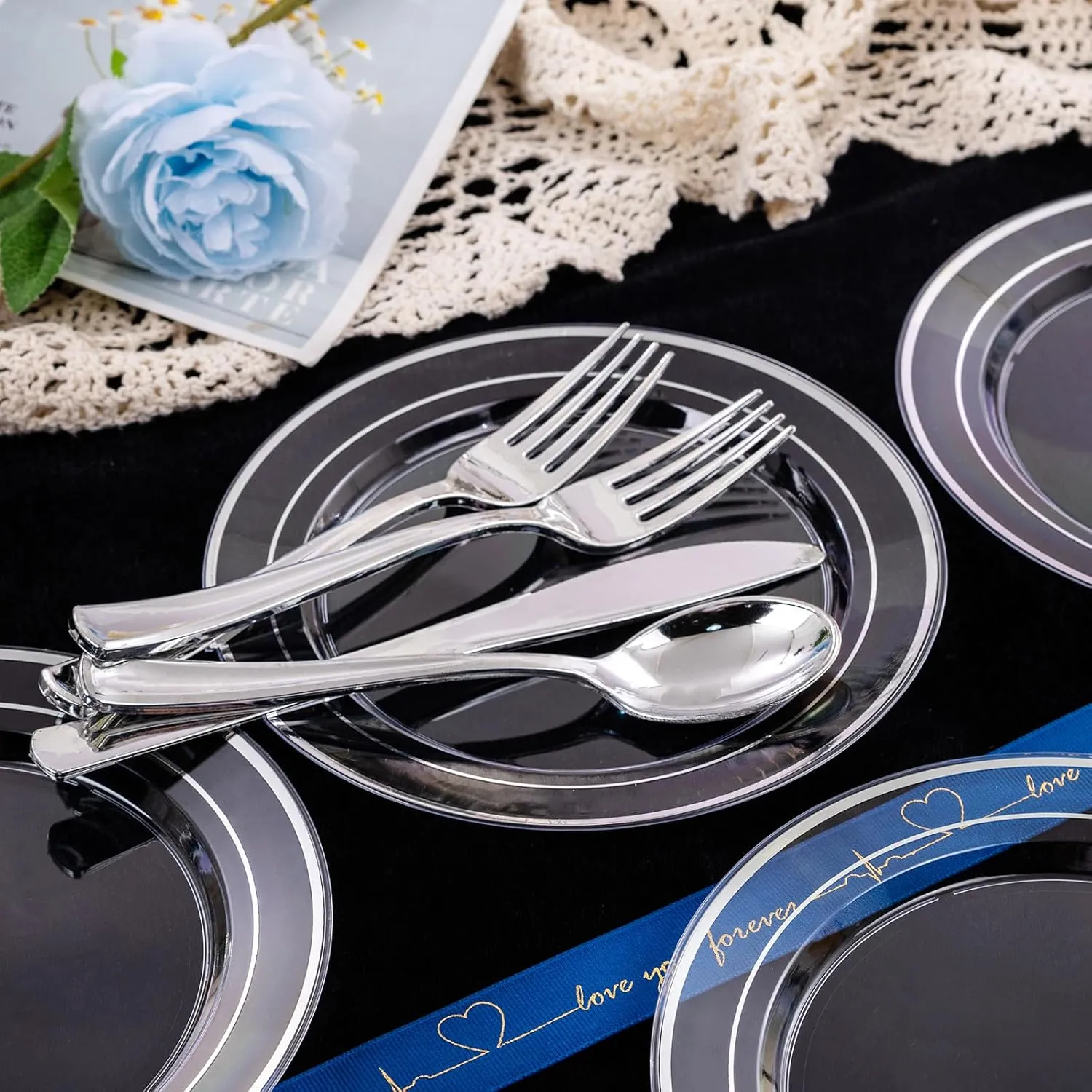 I00000 100Pcs Clear Silver Plastic Plates,Silver Rim Plates 7 Inch,Heavy Duty Premium Clear Dish for Wedding Party Supplies for Salad Dessert Cake