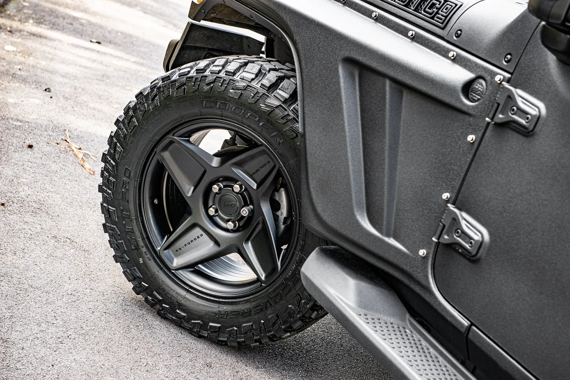 Jeep Wrangler JL 4 Door With Black Exterior & Bodyguard