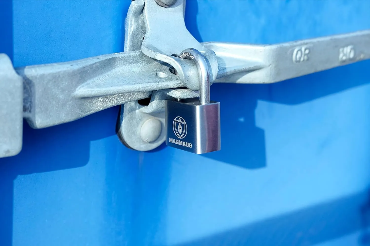 Magmaus® PD2/40 Heavy Duty Lock with 12 Keys - [Stainless Steel] Weatherproof Padlock for Outdoor Use - Ideal for Storage Unit, Shipping Container, Gate