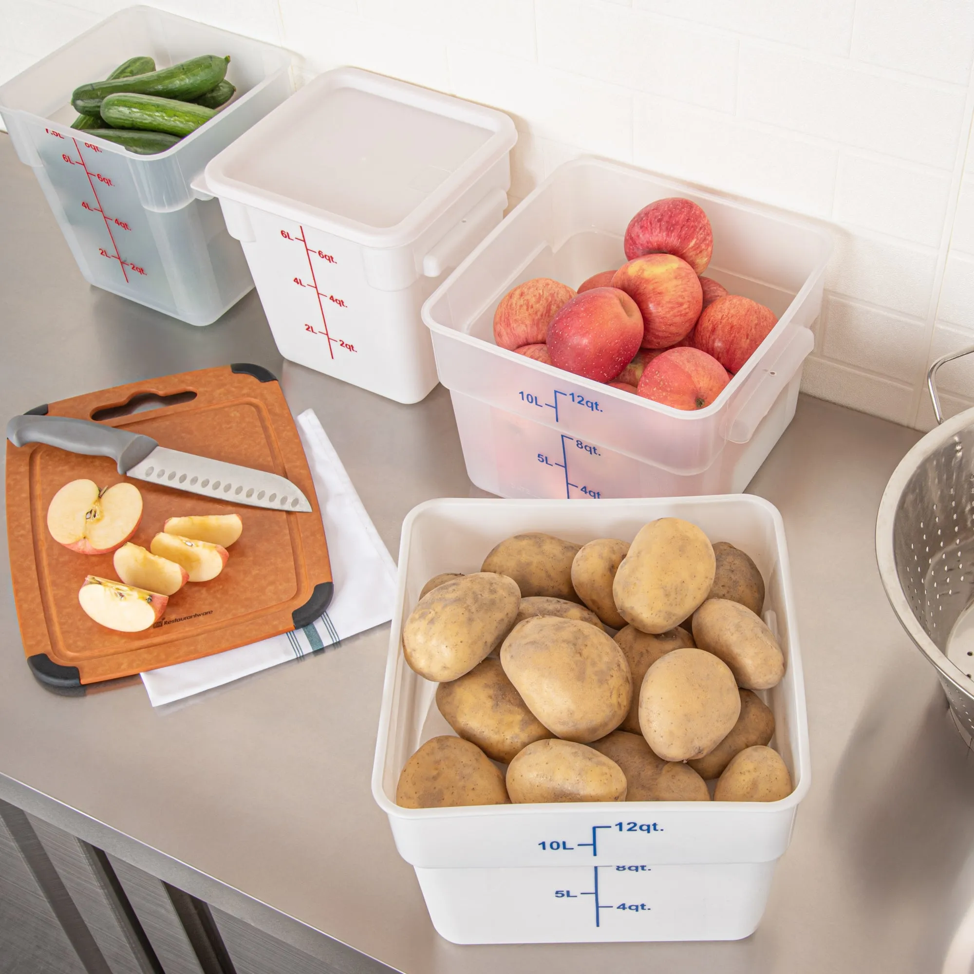 Met Lux 12 qt Square White Plastic Food Storage Container - with Blue Volume Markers - 11" x 11" x 8" - 1 count box