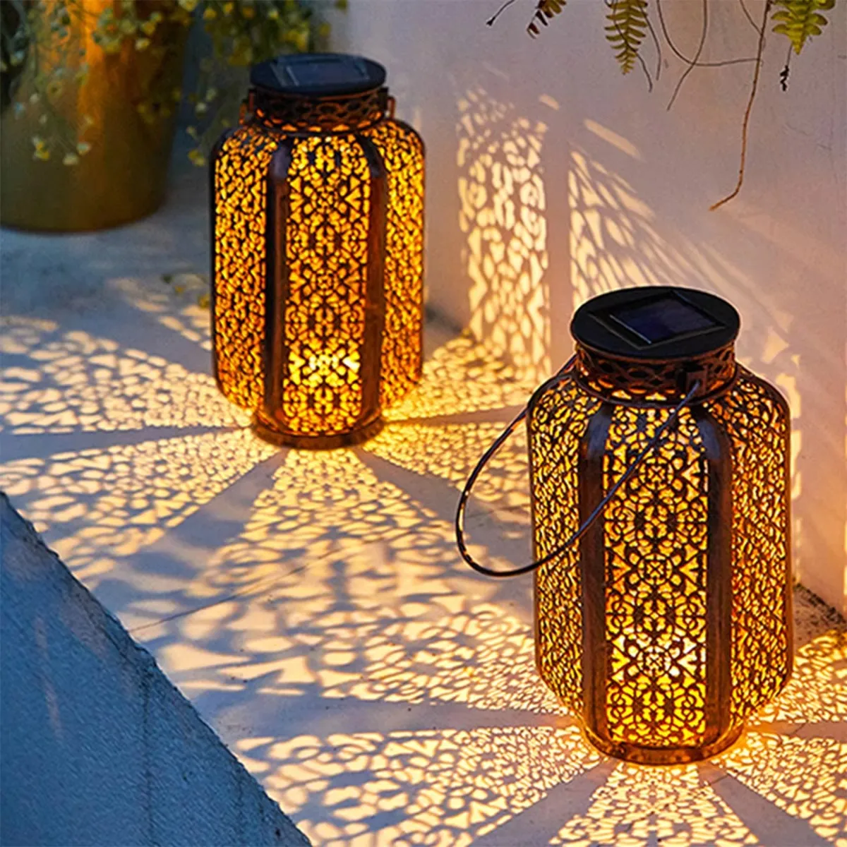 Ornate Solar Lantern Lamp
