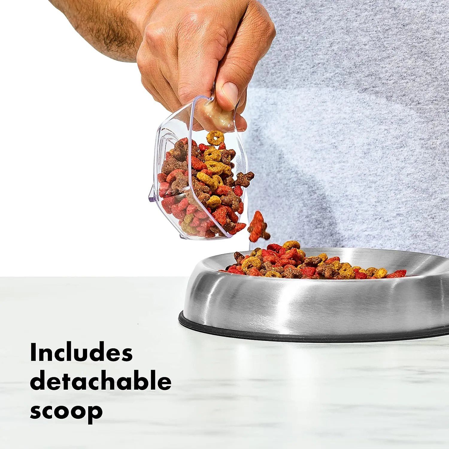OXO Good Grips Pet POP Container – 4.4 Qt/4.2 L with Scoop |Ideal for up to 4lbs of Dog Food or 3.5lbs of Cat Food | Airtight Storage Container | BPA Free