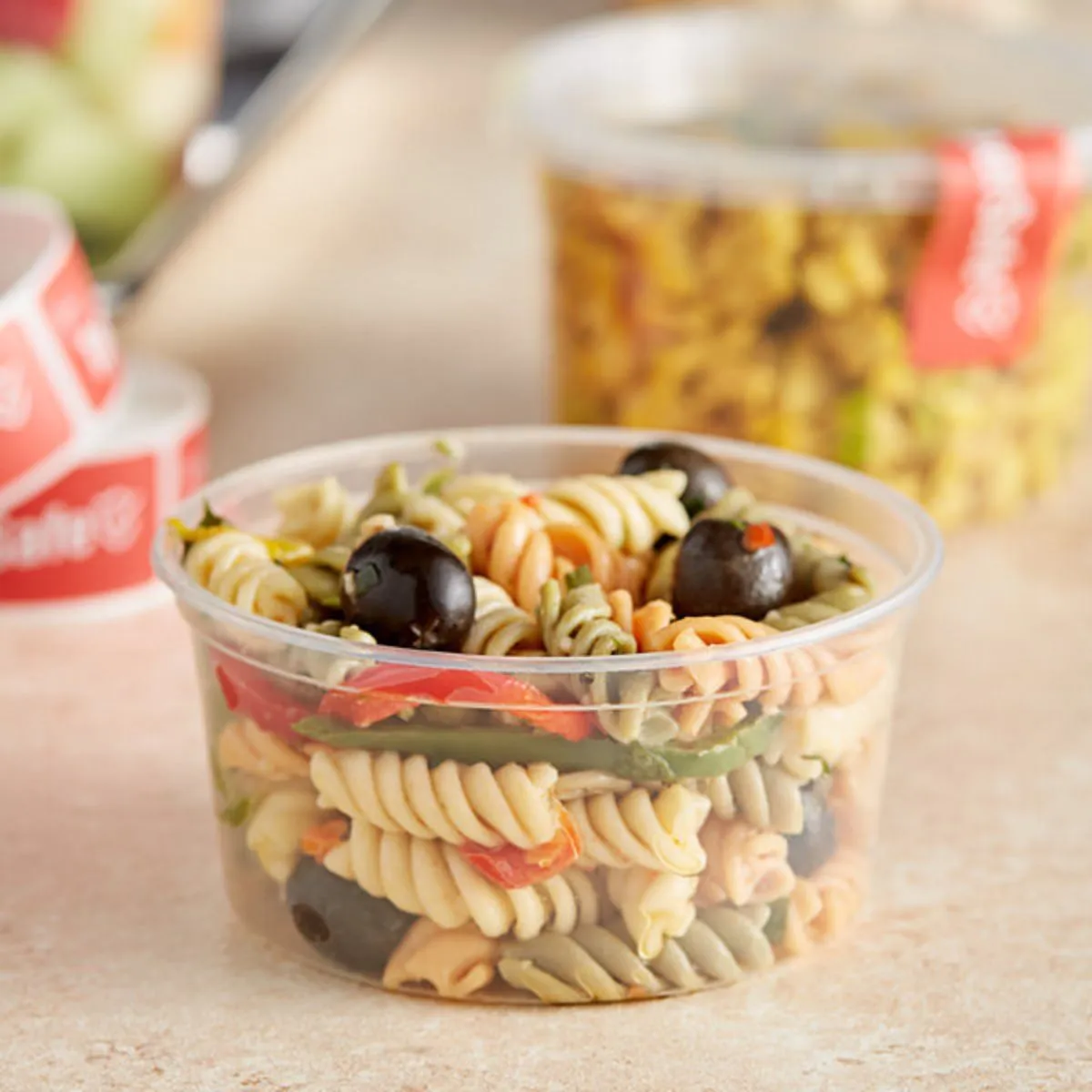Pack of 250 Clear Round Plastic Takeaway Containers with Lids Available Sizes 8oz, 12oz & 16oz.