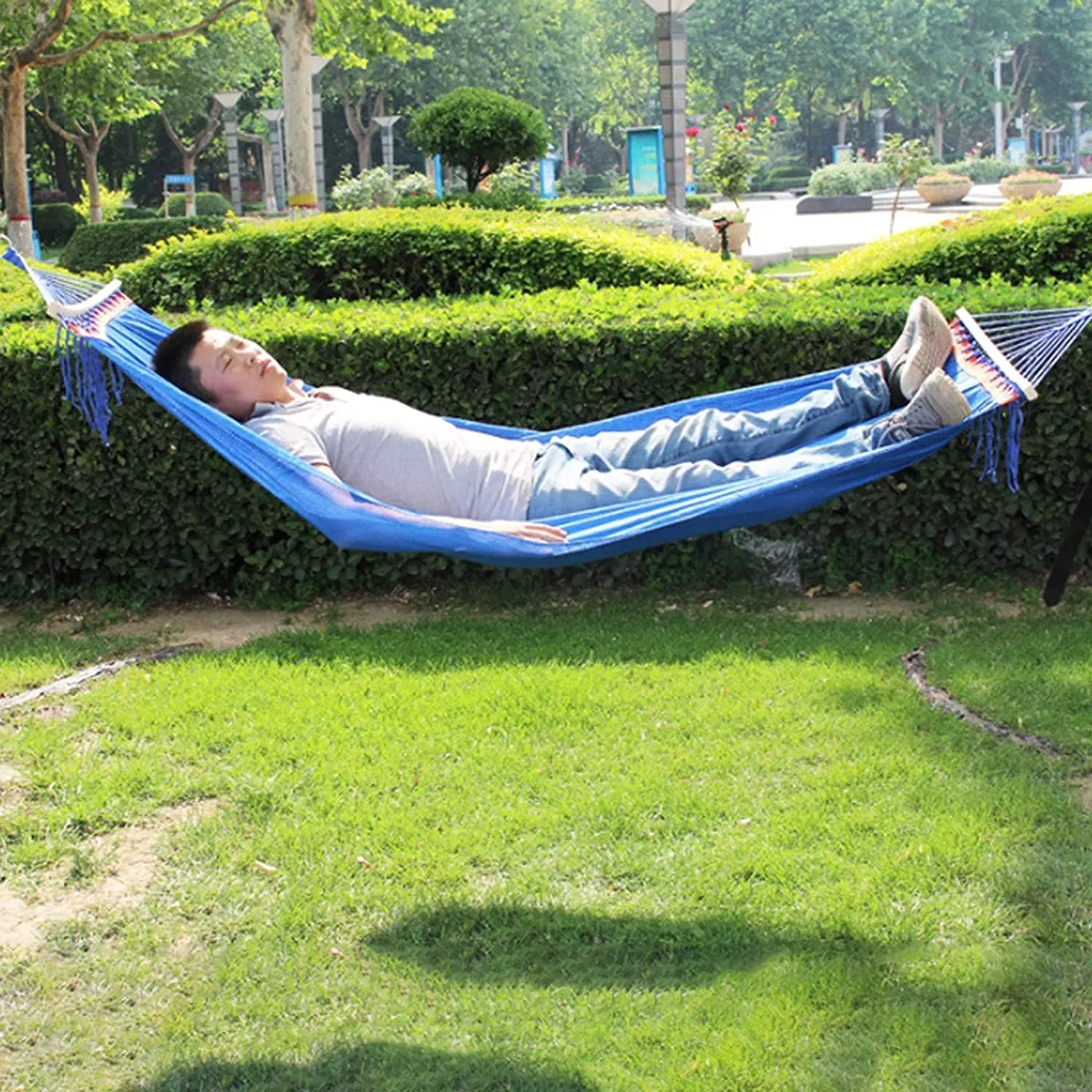 Portable Hammocks Hanging Camping Hammock Breathable Casual Mesh Lightweight Nylon Camping for Indoor Outdoor Travel Hiking Beach Hammock for Outdoor(Blue)