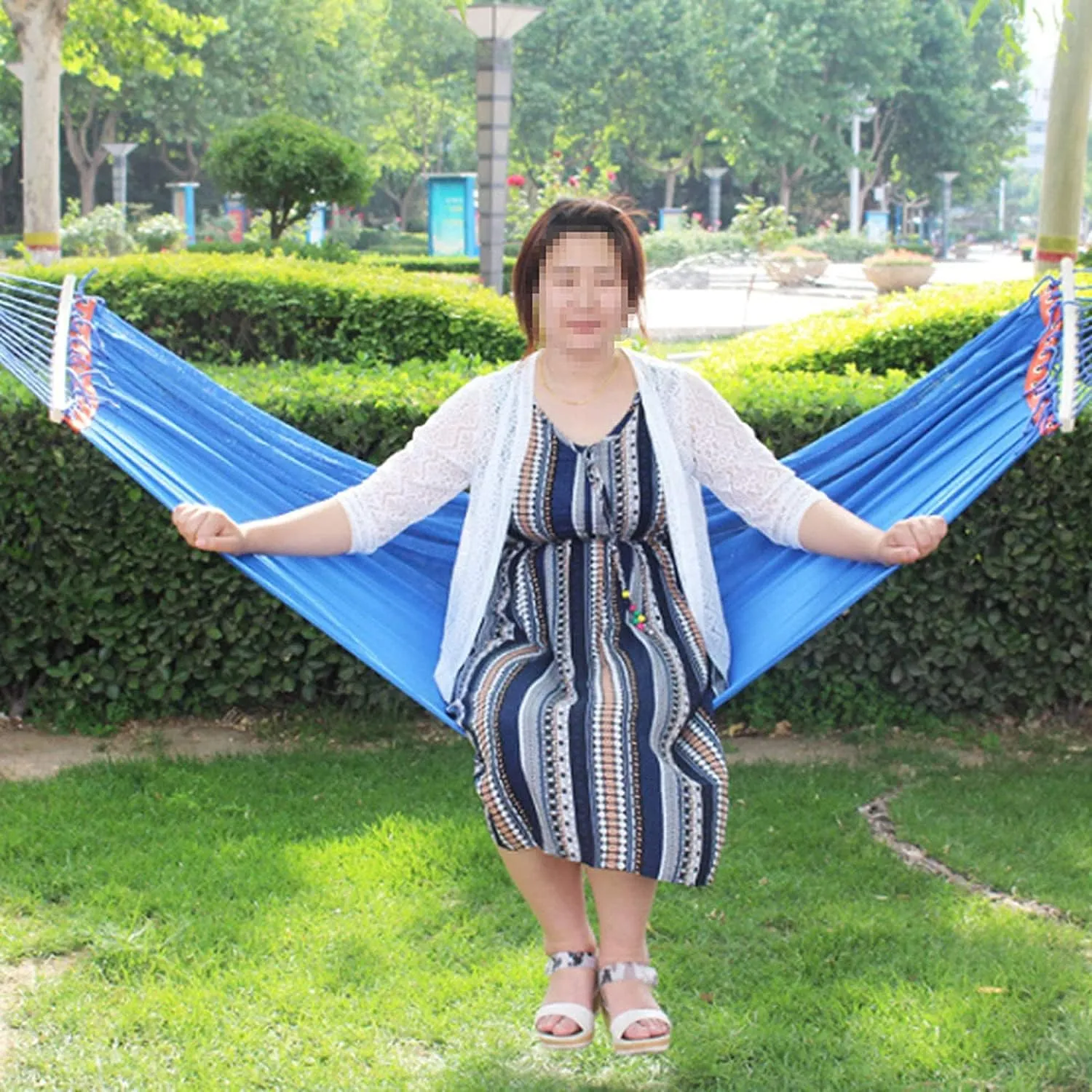Portable Hammocks Hanging Camping Hammock Breathable Casual Mesh Lightweight Nylon Camping for Indoor Outdoor Travel Hiking Beach Hammock for Outdoor(Blue)