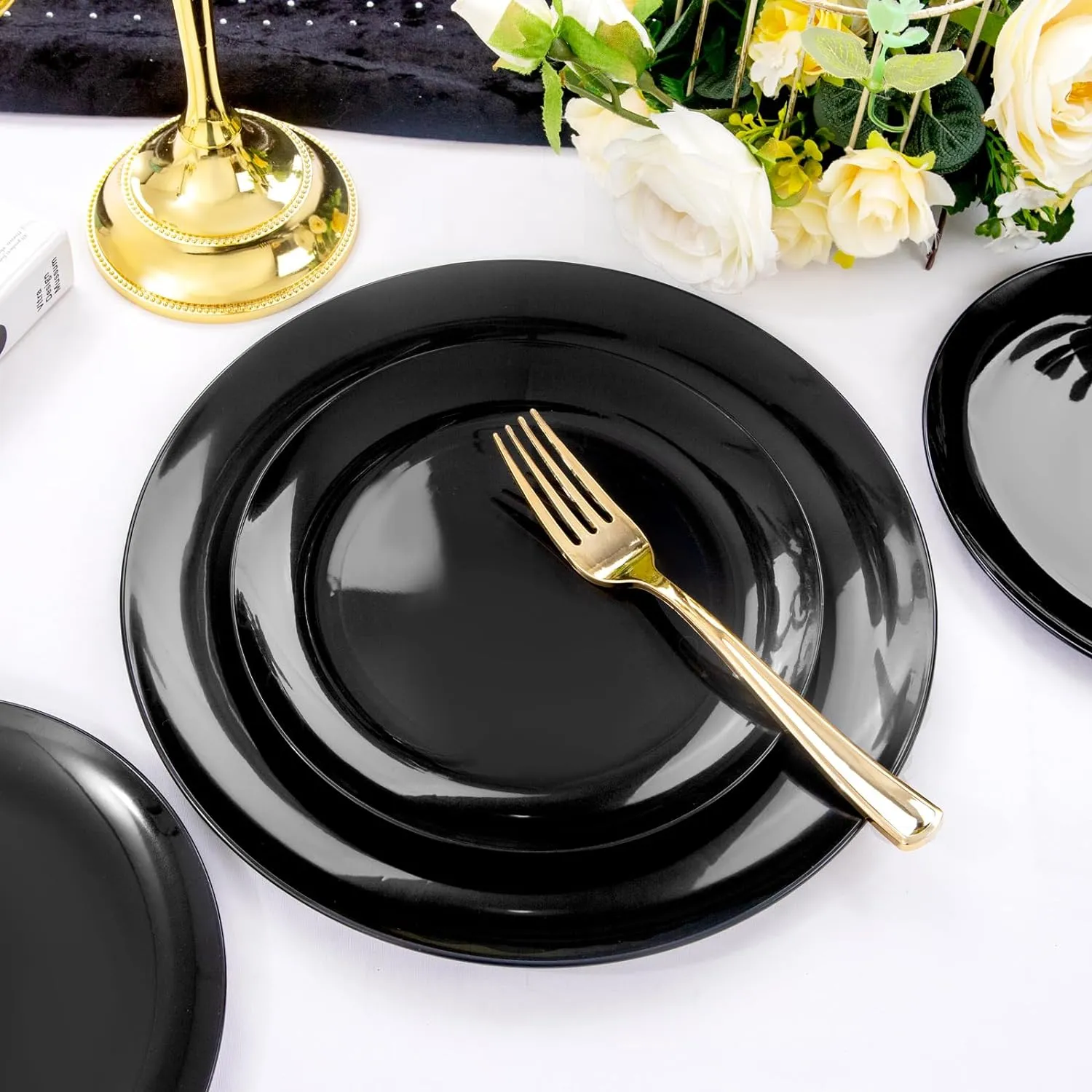 PULOTE 100PCS Black Plastic Plates Disposable - Premium Heavy Duty 50 Black Dinner, 50 Dessert/Salad Plates - Ideal for Party, Graduation & Fathers Day