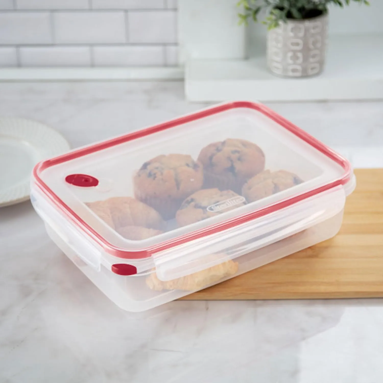 Sterilite 4 Pack Food Storage Container, Ultra-Seal Airtight Snapware with Lids, 16 Cup