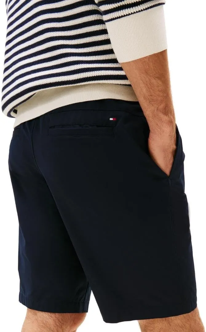 Tommy Hilfiger Men's Casual Performance Shorts 10 Inch in Relaxed Fit