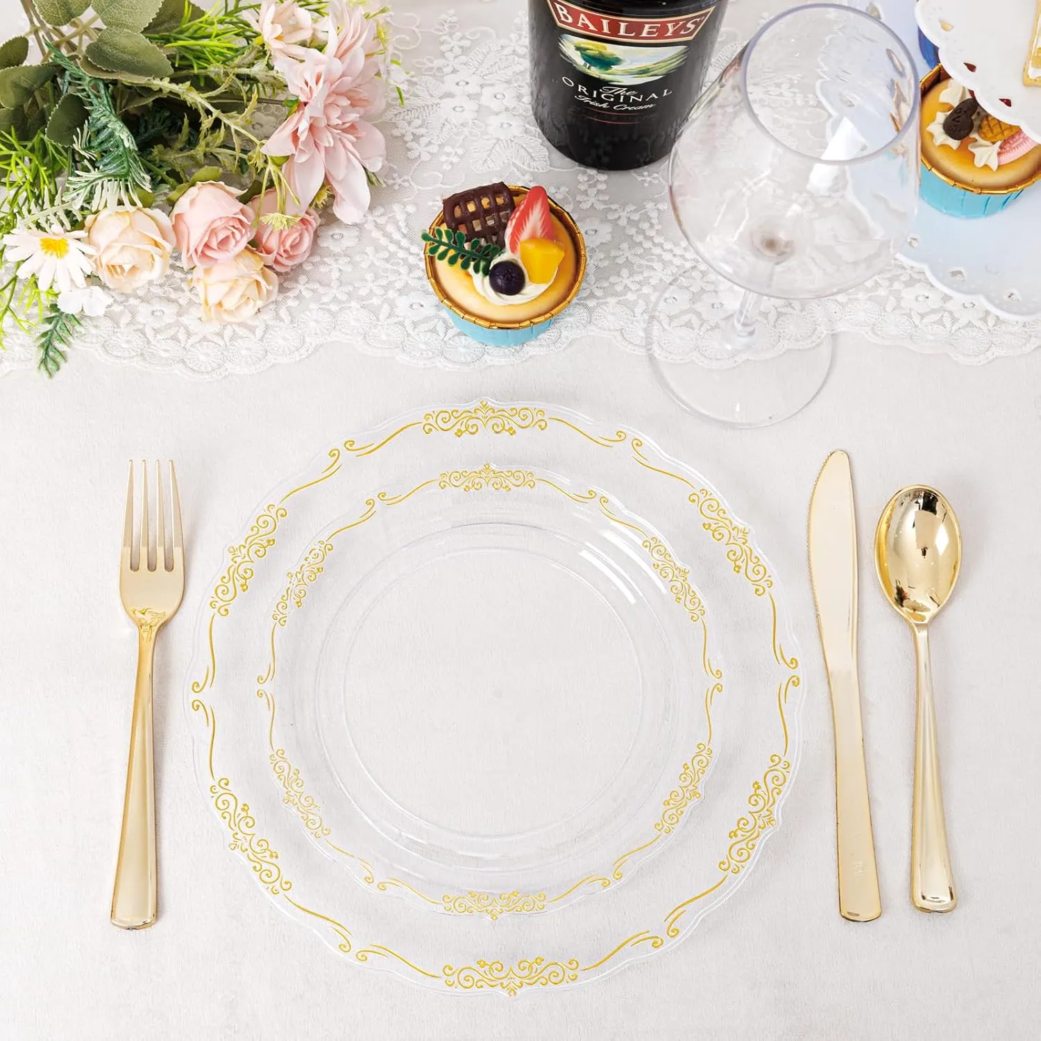 U-QE 100PCS Clear Gold Plastic Plates - Disposable Heavy Duty Clear Plates with Gold Rim Including 50PCS 10.25'' & 50PCS 7.5'' Perfect for Party, Weddings