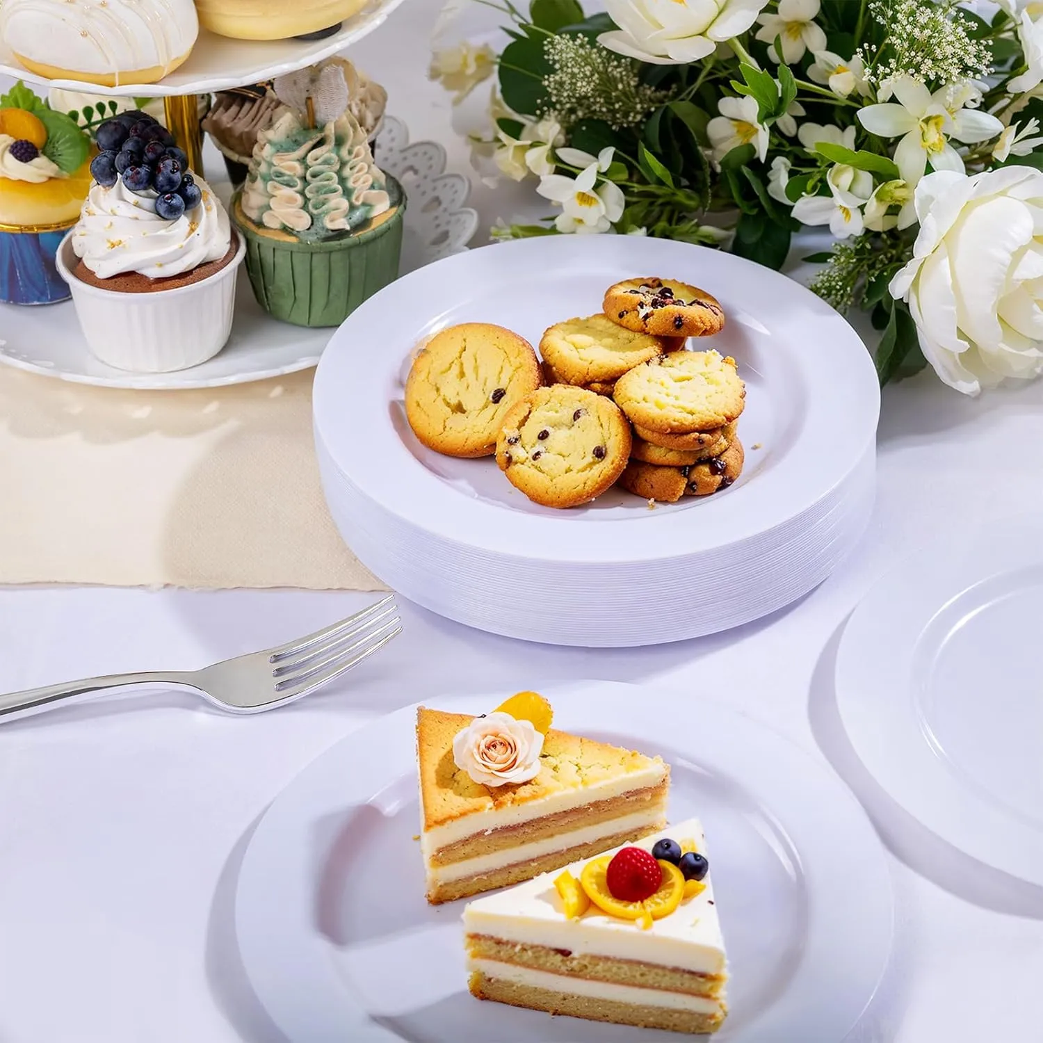 WELLIFE 200 Pieces White Plastic Dessert Plates with Silver Disposable Forks, Premium Hard Salad Plate 7.5”, Appetizer Plastic Plates for Wedding, Party