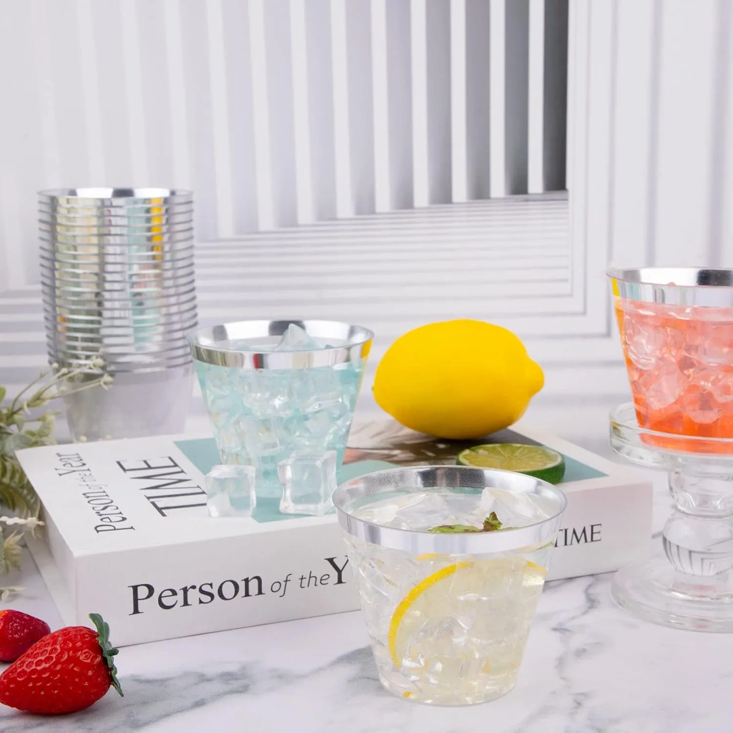 WELLIFE 200 Silver Plastic Cups, 9OZ Elegant Clear Cups, Disposable Hard Plastic Cups, Ideal for Party, Weddings